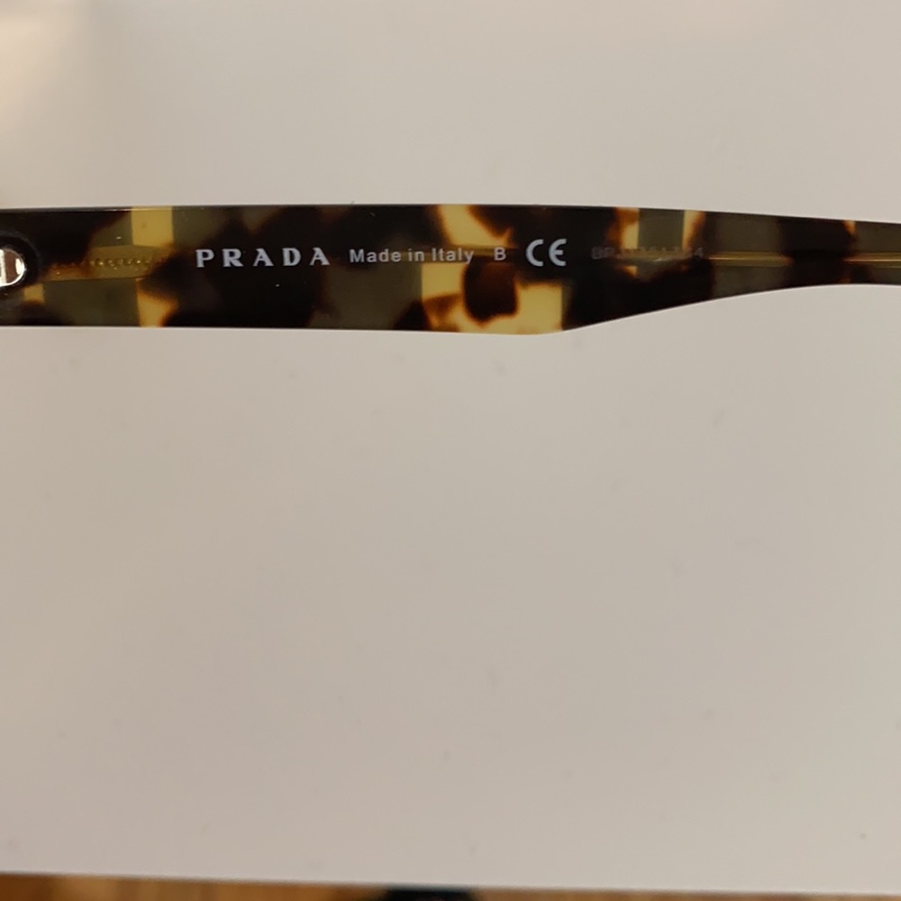 Prada Frames - image 4